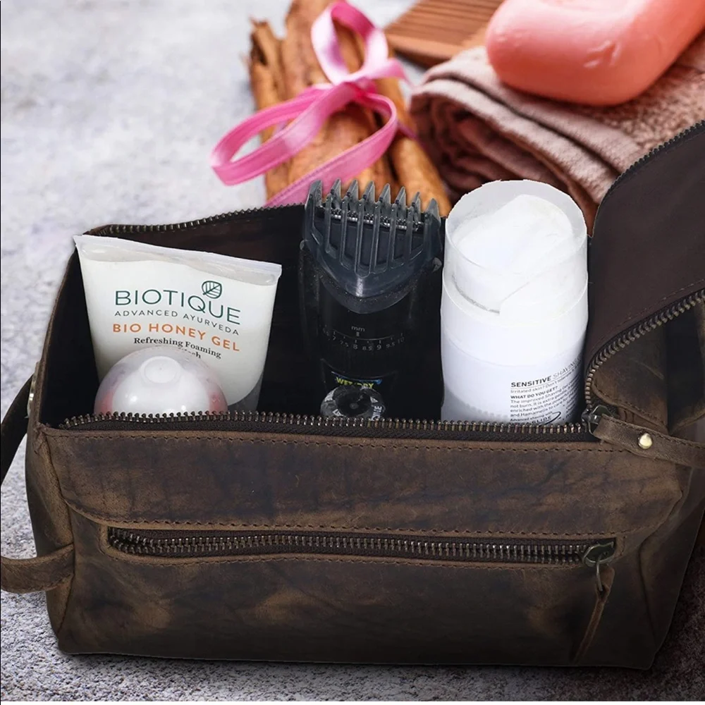 Genuine Buffalo Leather Toiletry Travel Bag (BRAND NEW) ( NWT) - Picture 2 of 9
